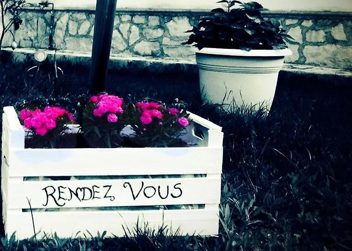 Apart-hotel Rendez Vous 4*